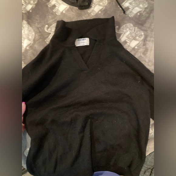 black pullover - Picture 2 of 2